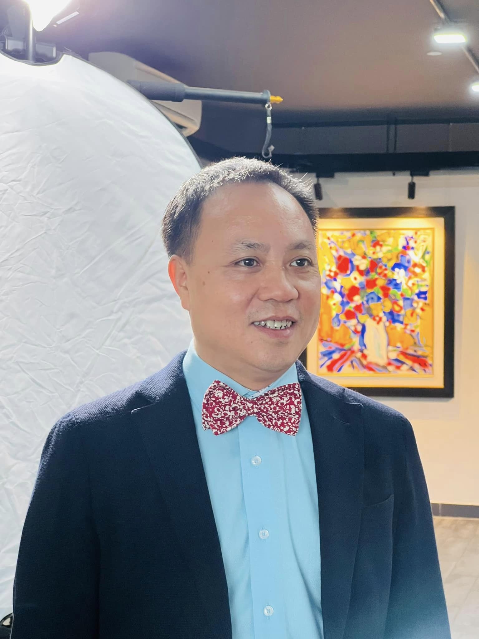 DOANH NHÂN PHAN MINH THÔNG TRẢI NGHIỆM TỪ NHỮNG TRANG SÁCH
